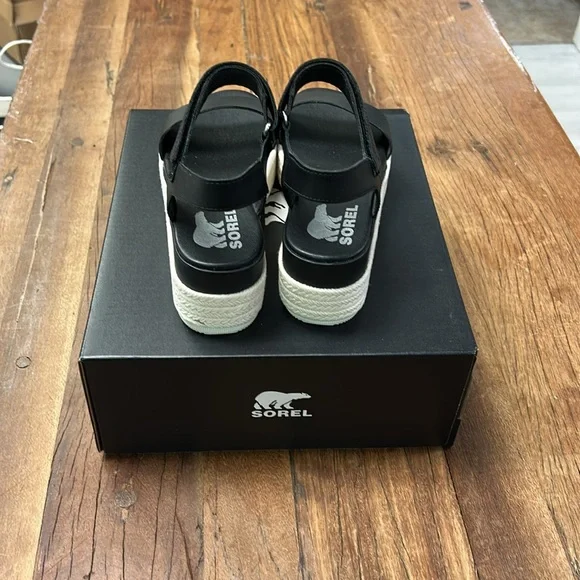 Sorel Cameron Flatform Sandal - Picture 3 of 3